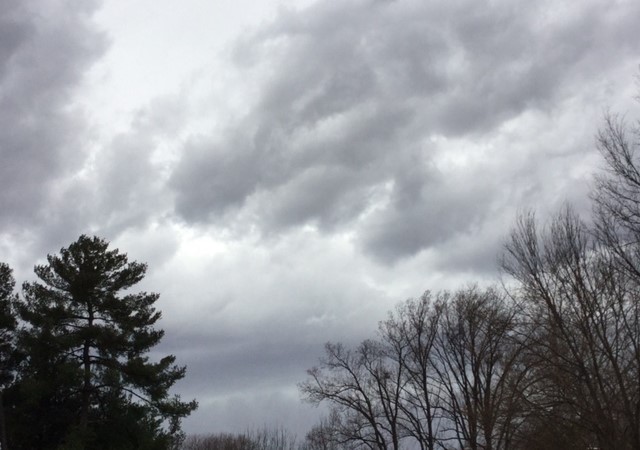 when-the-storm-rolls-in